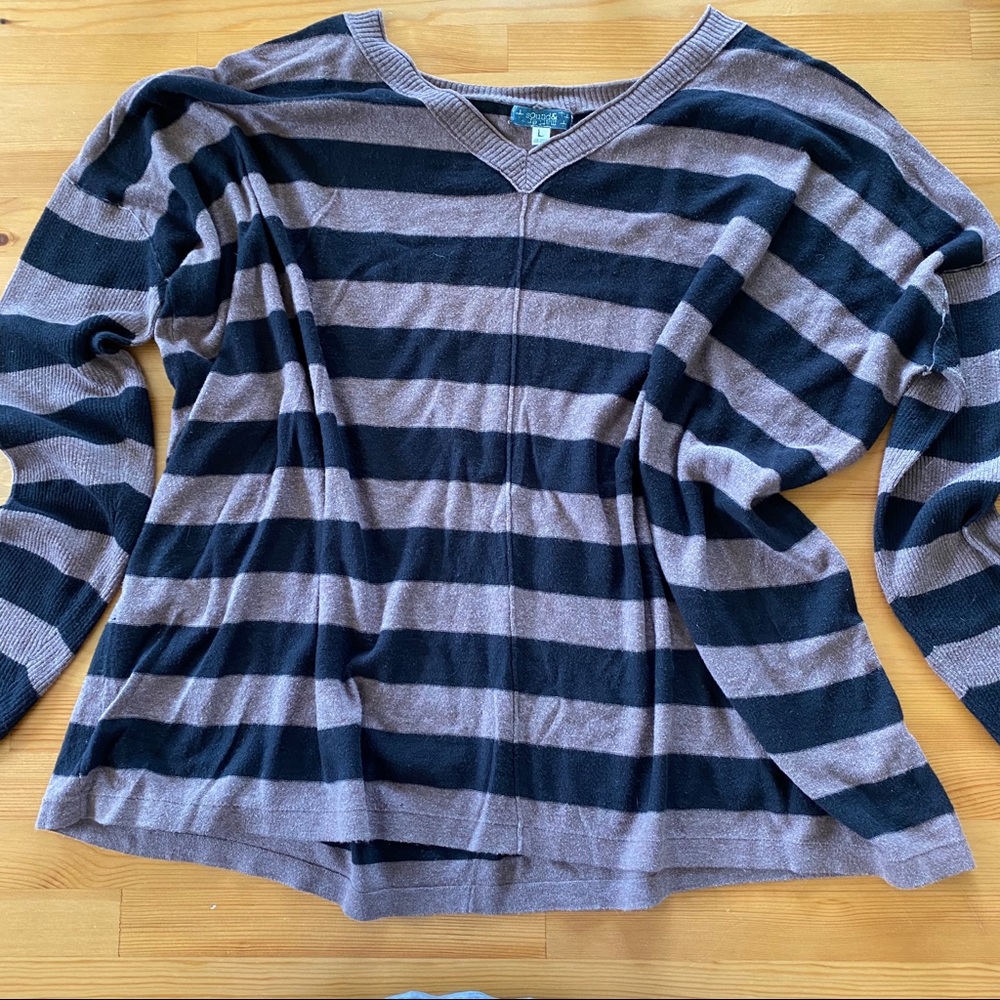 Sound & Matter Airy Oversized Striped Long Sleeve